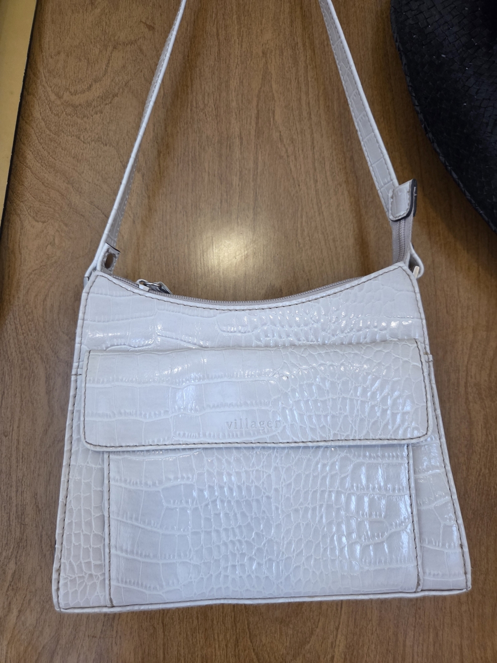 Vintage Y2K Villager Off-White Croc Embossed Shoulder Bag / Purse
